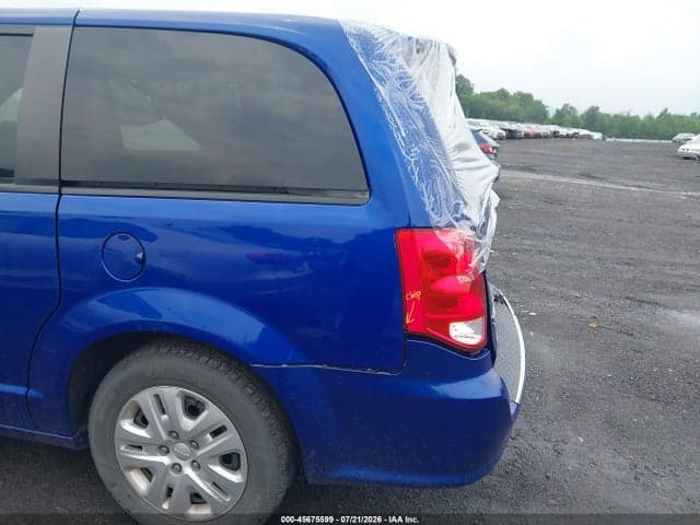2019 DODGE GRAND CARAVAN SE 6