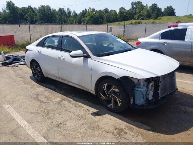 2024 HYUNDAI ELANTRA SEL 1