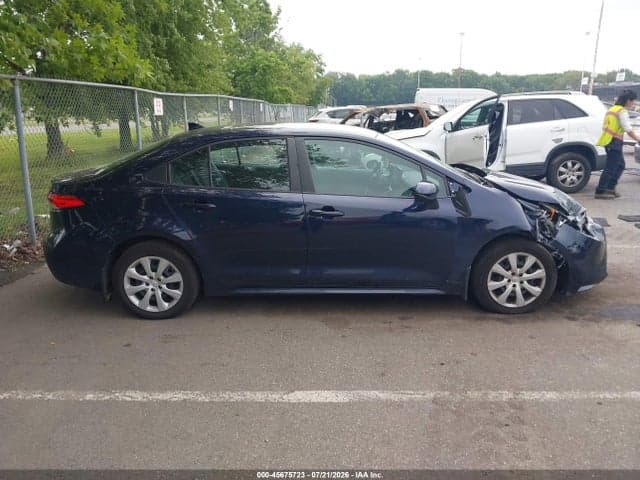 2022 TOYOTA COROLLA LE 13