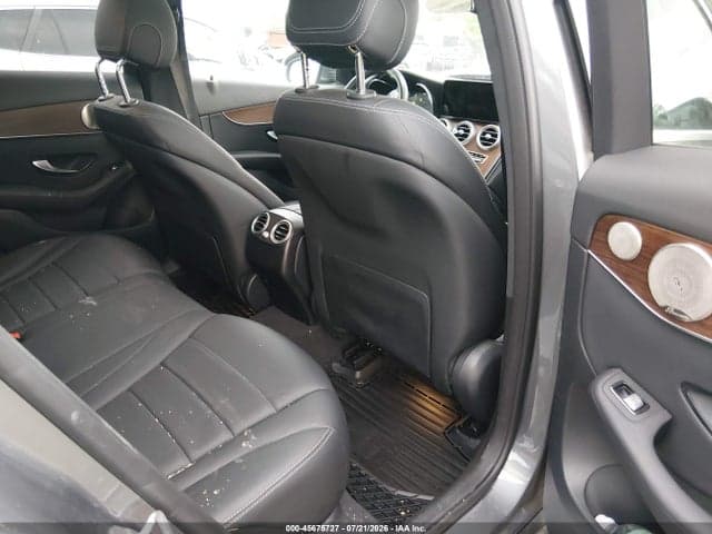 2021 MERCEDES-BENZ GLC 300 4MATIC SUV 8