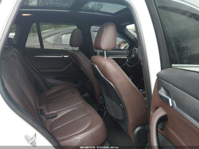 2017 BMW X1 XDRIVE28I 8