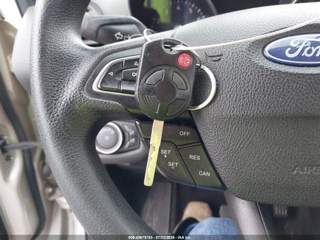 2017 FORD ESCAPE SE 11