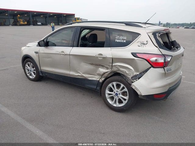 2017 FORD ESCAPE SE 3
