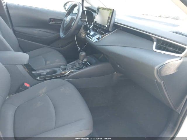2022 TOYOTA COROLLA LE 5