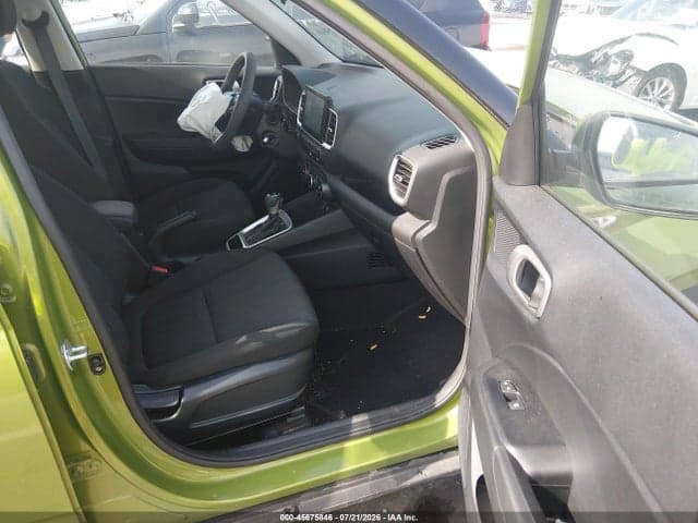 2023 HYUNDAI VENUE SE 5