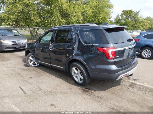 2017 FORD EXPLORER XLT 3