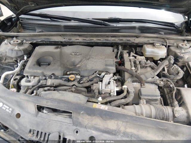 2020 TOYOTA CAMRY HYBRID XLE 10