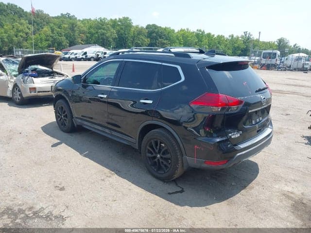 2017 NISSAN ROGUE SV 3