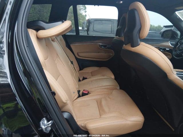 2017 VOLVO XC90 T6 INSCRIPTION 8