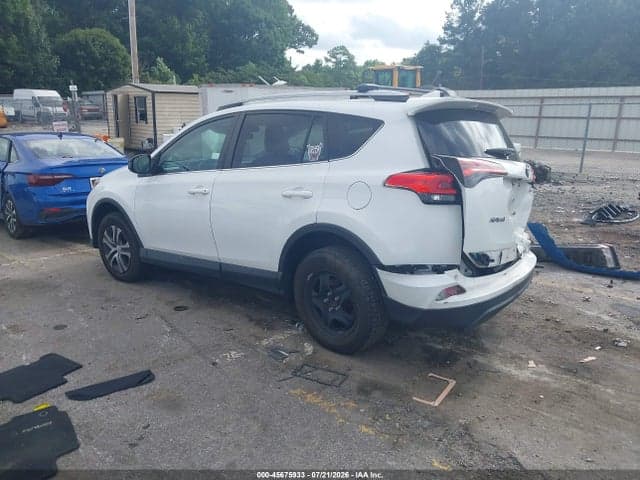 2018 TOYOTA RAV4 LE 2