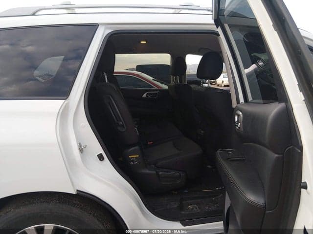 2019 NISSAN PATHFINDER S 8