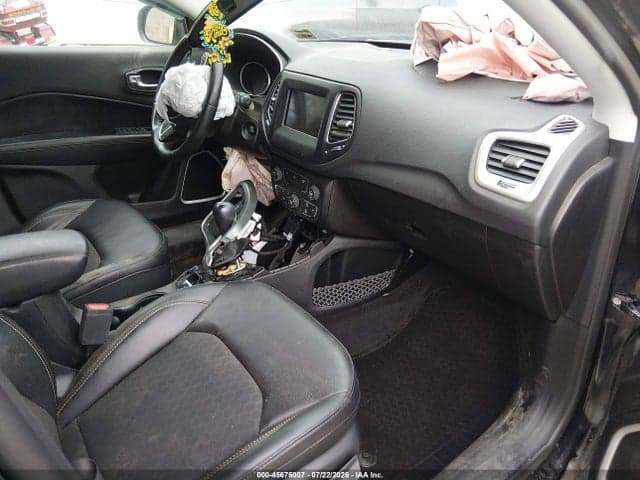 2019 JEEP COMPASS LATITUDE 4X4 5