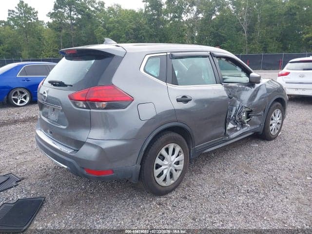 2017 NISSAN ROGUE S 4