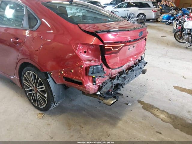 2021 KIA FORTE GT 18