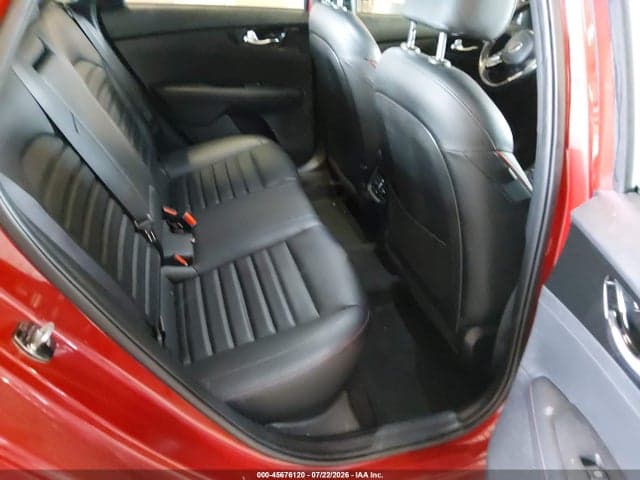 2021 KIA FORTE GT 8