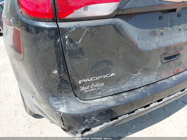 2017 CHRYSLER PACIFICA TOURING-L 6