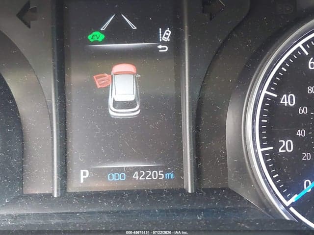 2022 TOYOTA VENZA LE 15