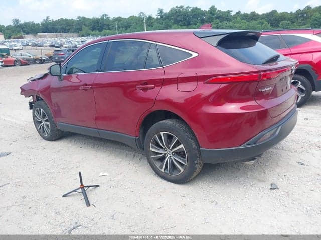 2022 TOYOTA VENZA LE 3
