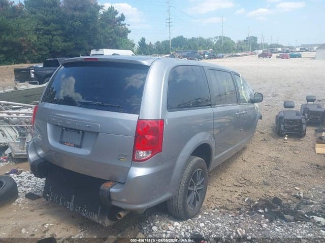 2018 DODGE GRAND CARAVAN GT 4