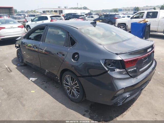 2023 KIA FORTE GT-LINE 3
