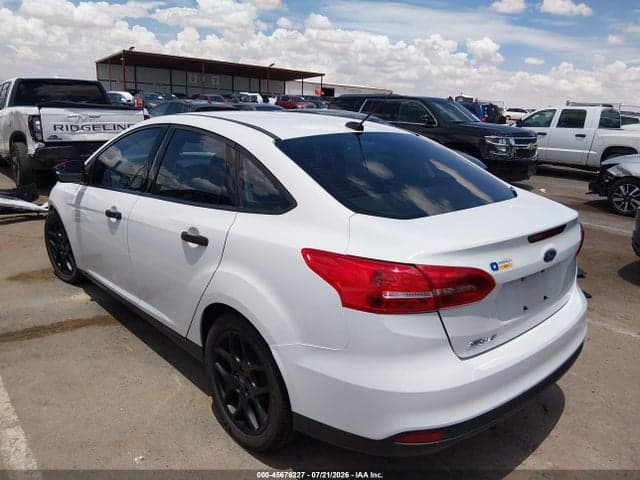 2018 FORD FOCUS S 14