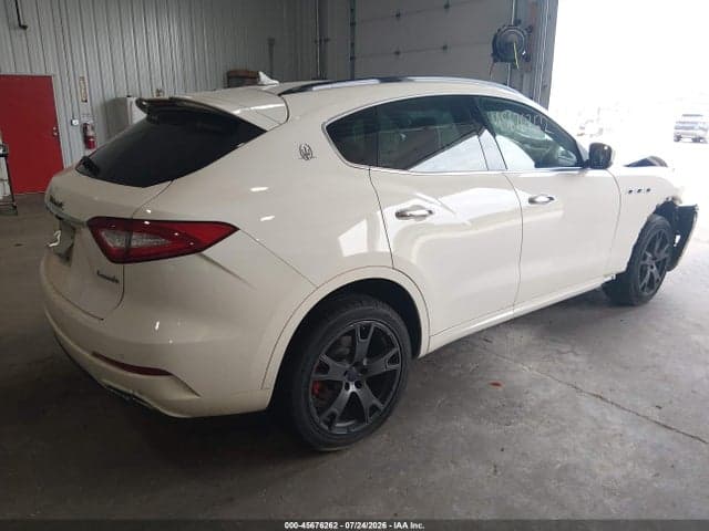 2018 MASERATI LEVANTE GRANSPORT 4