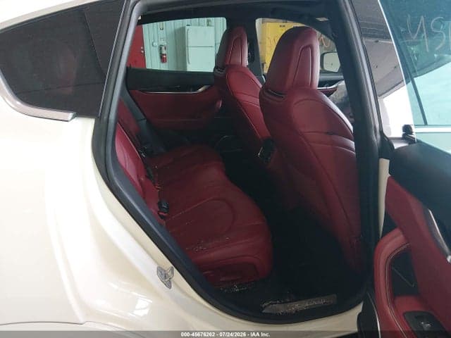 2018 MASERATI LEVANTE GRANSPORT 8