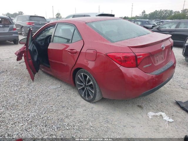 2019 TOYOTA COROLLA SE 3