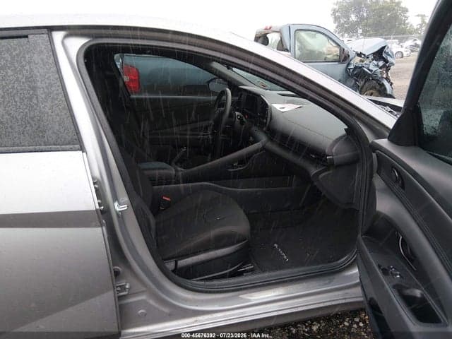 2026 HYUNDAI ELANTRA SEL SPORT 5