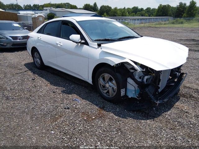 2026 HYUNDAI ELANTRA SE 1