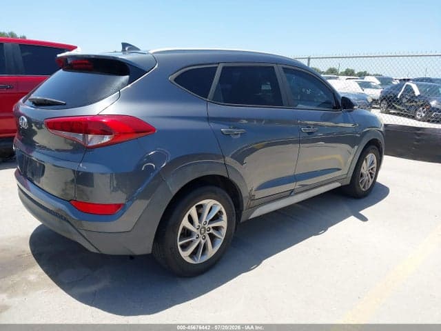 2017 HYUNDAI TUCSON SE PLUS 4