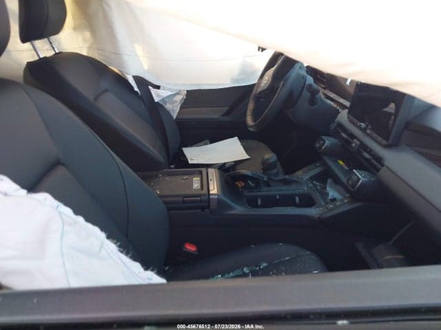 2026 TOYOTA RAV4 XLE PREMIUM 5