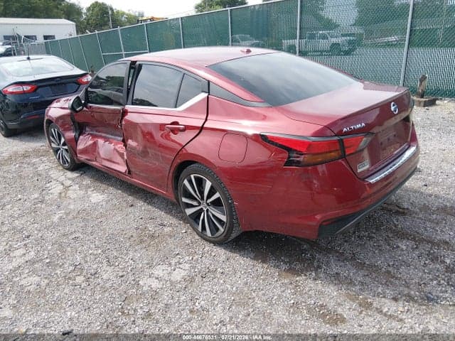 2021 NISSAN ALTIMA SR FWD 3