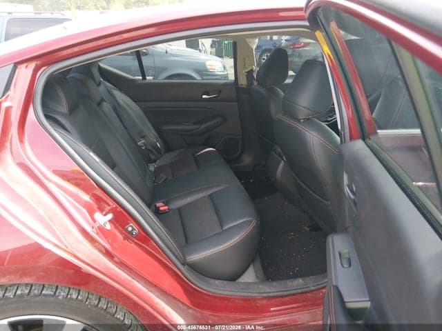 2021 NISSAN ALTIMA SR FWD 8