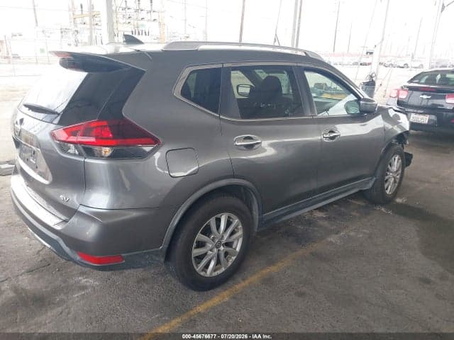2018 NISSAN ROGUE SV 4