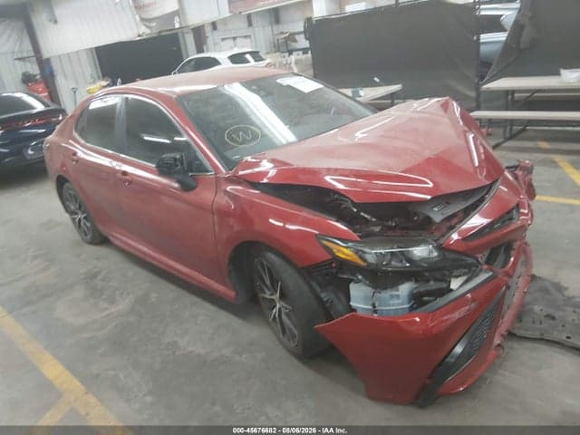 2021 TOYOTA CAMRY SE - 1