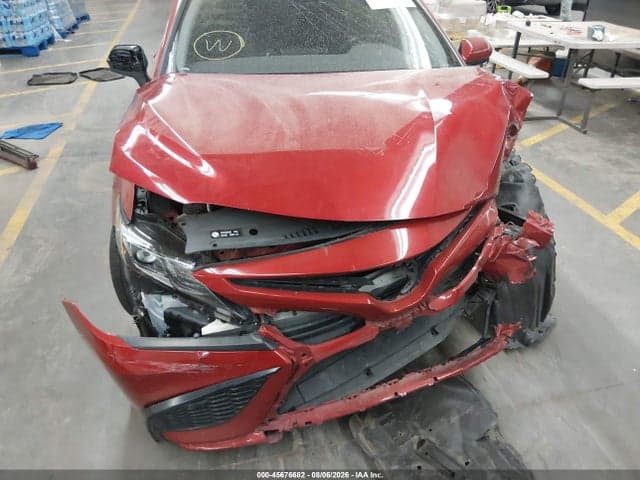 2021 TOYOTA CAMRY SE 6