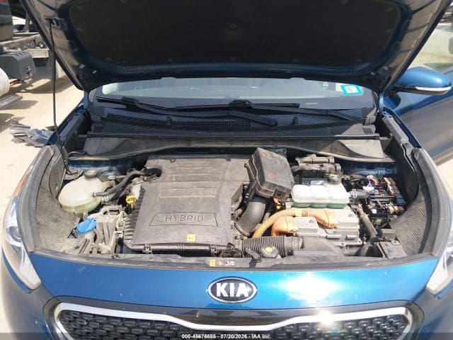 2019 KIA NIRO EX 10