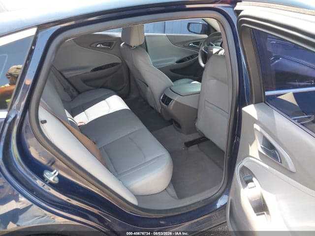 2017 CHEVROLET MALIBU PREMIER 8