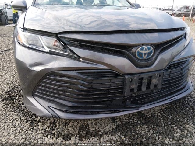 2018 TOYOTA CAMRY HYBRID LE 22