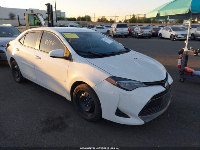 2019 TOYOTA COROLLA LE 1