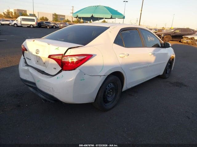 2019 TOYOTA COROLLA LE 4