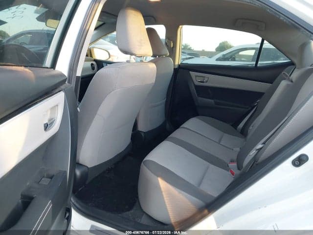 2019 TOYOTA COROLLA LE 8