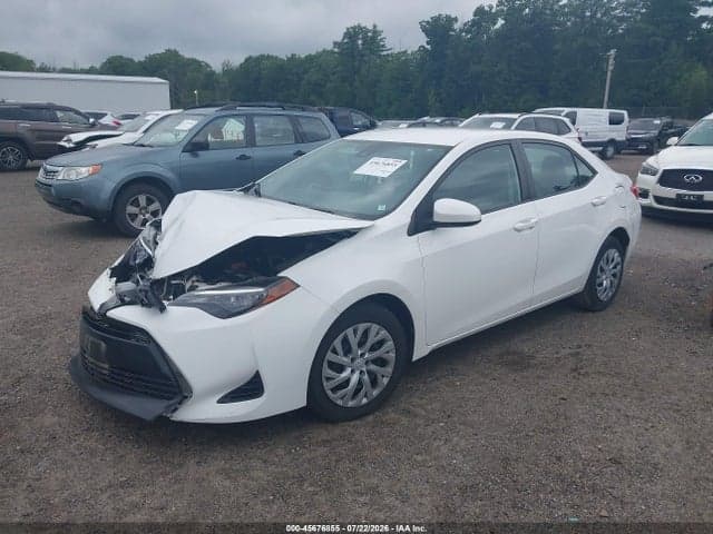 2017 TOYOTA COROLLA LE 2