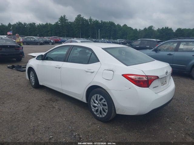 2017 TOYOTA COROLLA LE 3