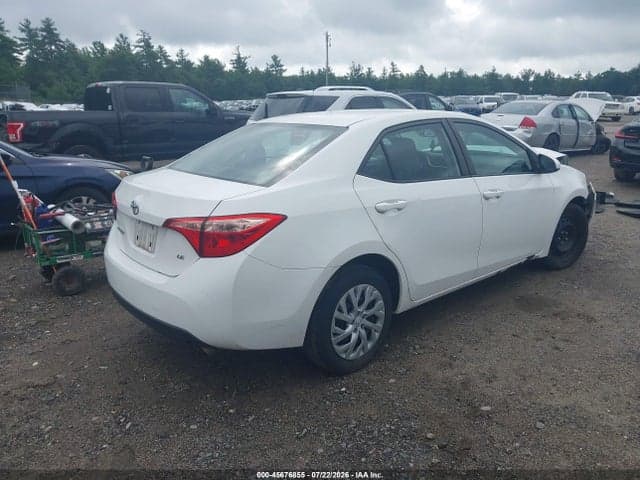 2017 TOYOTA COROLLA LE 4