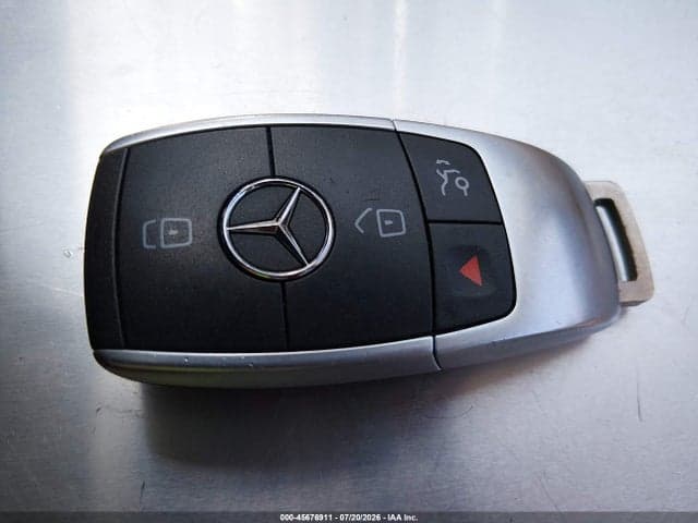 2020 MERCEDES-BENZ GLC 300 11