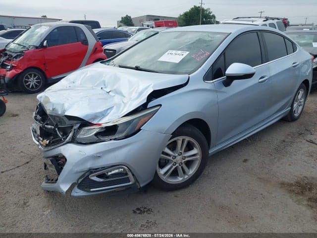 2017 CHEVROLET CRUZE LT AUTO 2