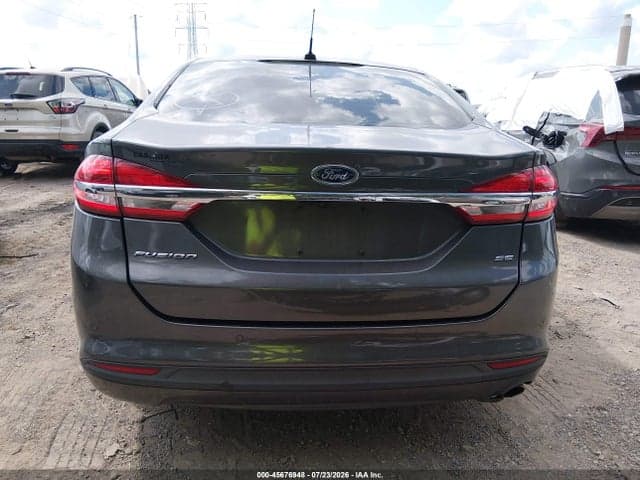 2017 FORD FUSION SE 16