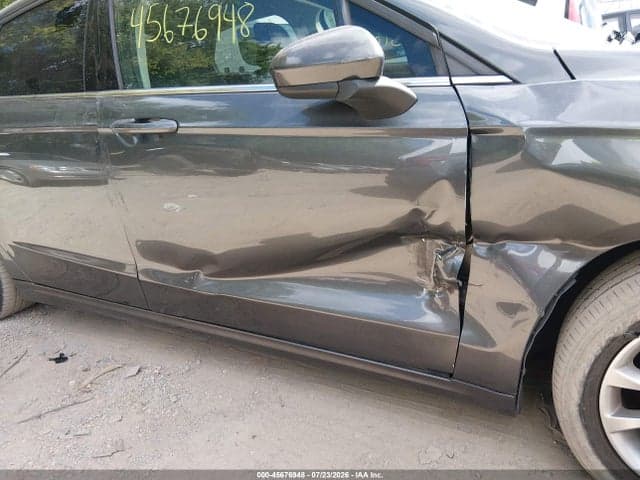 2017 FORD FUSION SE 17